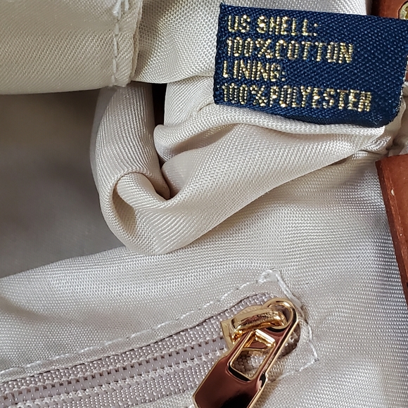 Antik Kraft Black and White Crossbody Bag - Picture 15 of 15